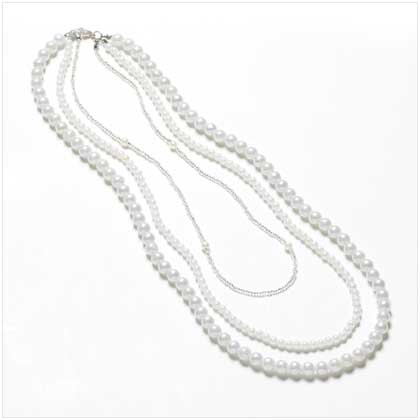 3 STRAND PEARL NECKLACE 3 STRAND PEARL NECKLACE